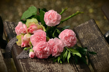 Heiliger Valentin – Blumenbrauch und Liebe